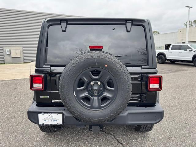 2021 Jeep Wrangler Sport S 4x4
