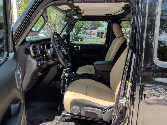 2021 Jeep Wrangler Sport S 4x4