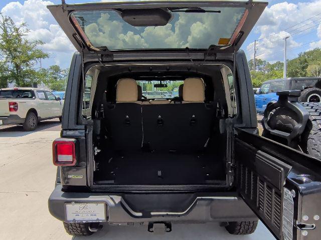 2021 Jeep Wrangler Sport S 4x4