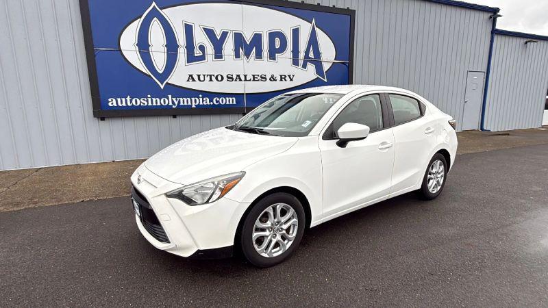 2016 Scion iA Base
