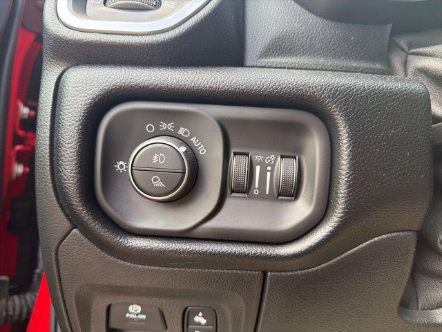 2021 Ram 1500 Laramie Crew Cab 4x4 6'4" Box