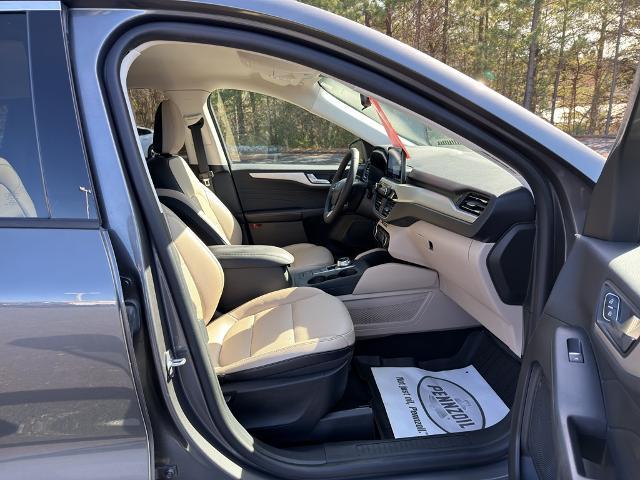 2022 Ford Escape SEL Hybrid