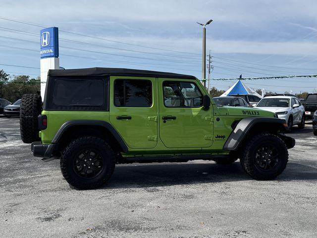 2025 Jeep Wrangler 4-Door Willys 4x4