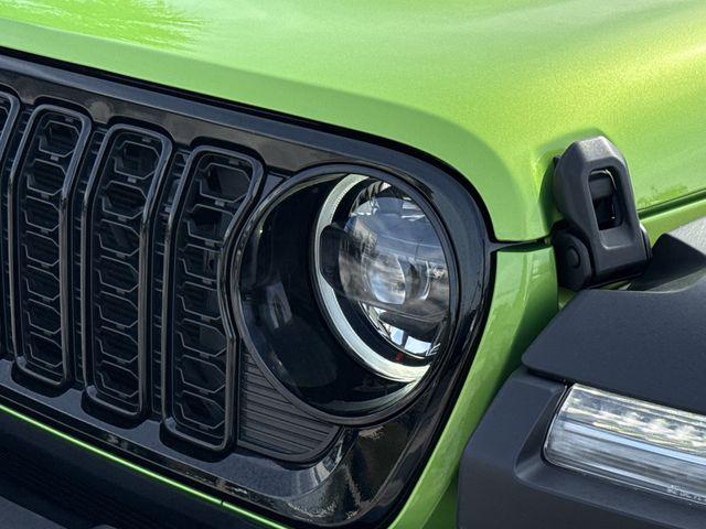 2025 Jeep Wrangler 4-Door Willys 4x4