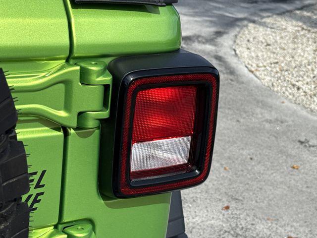 2025 Jeep Wrangler 4-Door Willys 4x4