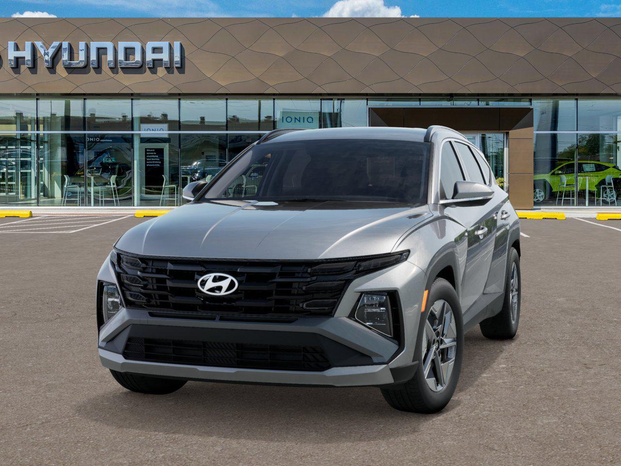 New 2026 Shimmering Silver HYUNDAI SEL FWD image 6