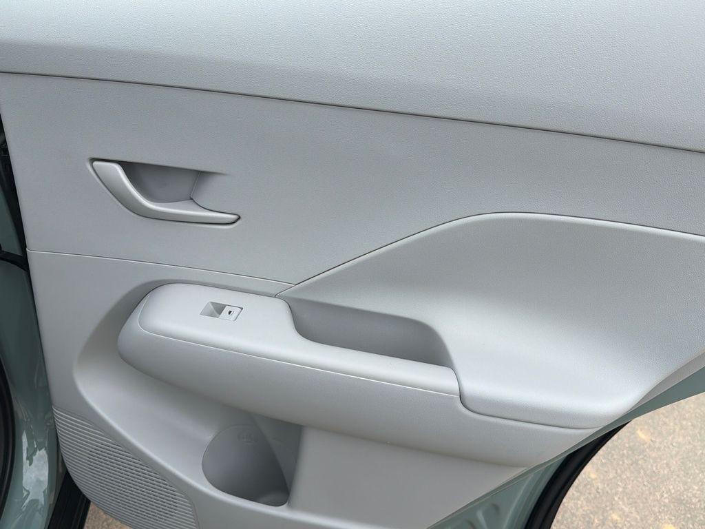 New 2026 Green HYUNDAI SE FWD image 17