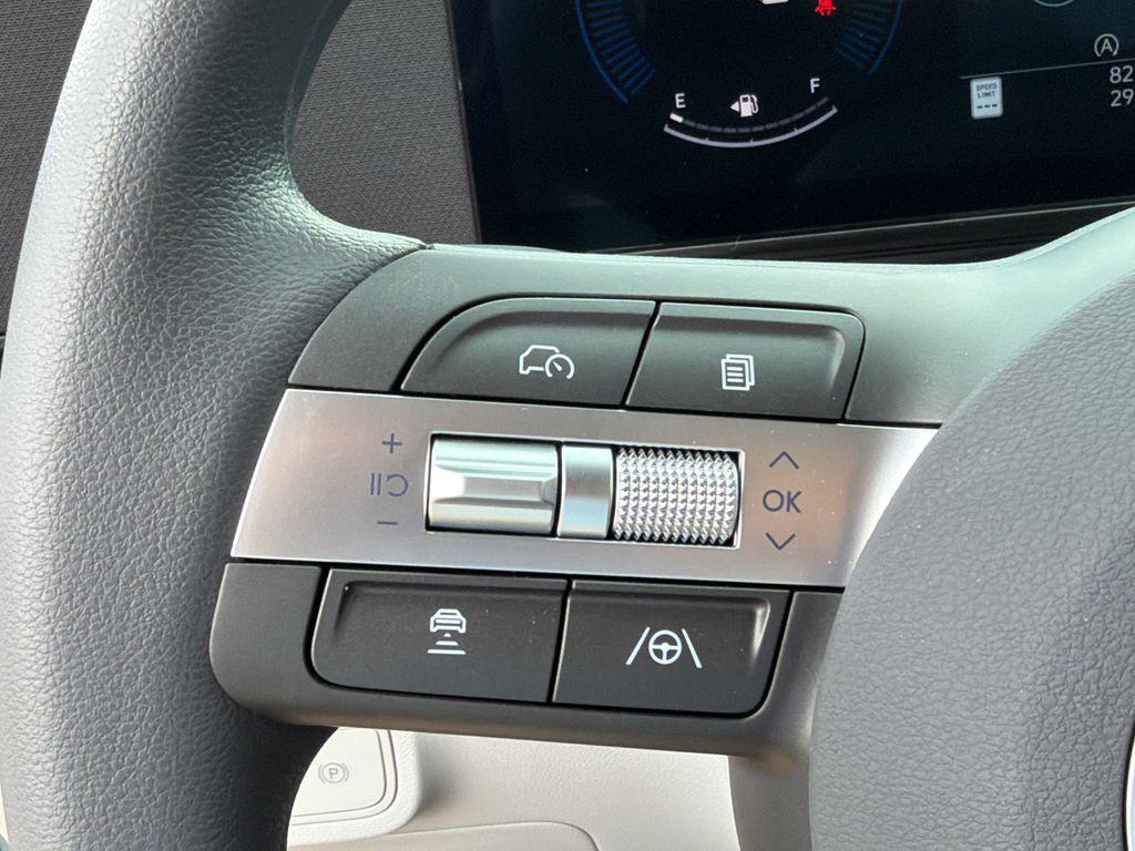 New 2026 Green HYUNDAI SE FWD image 25