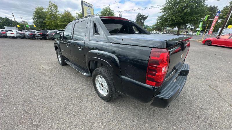 2011 Chevrolet Avalanche LT1