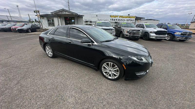 2014 Lincoln MKZ Base