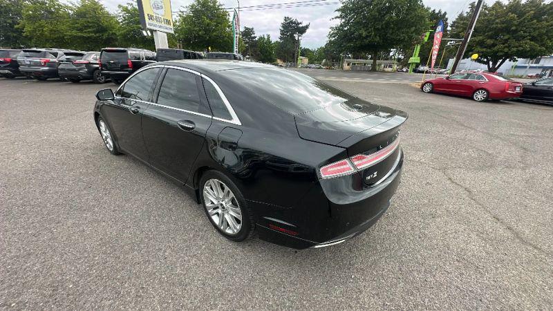 2014 Lincoln MKZ Base