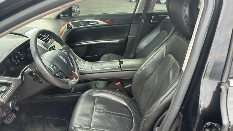 2014 Lincoln MKZ Base