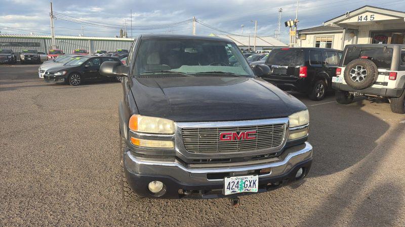 2005 GMC Sierra 2500HD SLE for sale in Eugene, OR