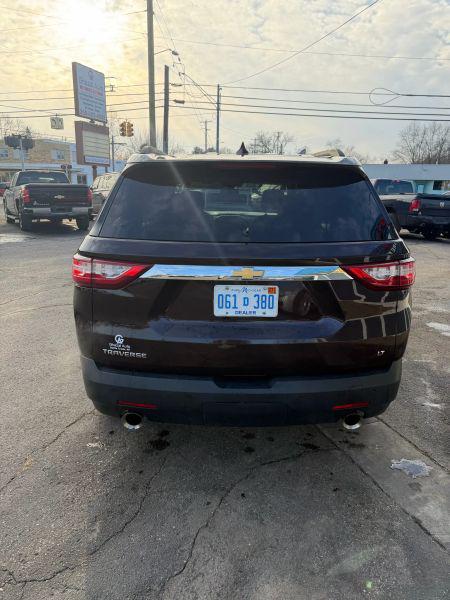 2020 Chevrolet Traverse FWD LT Cloth