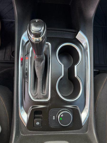 2020 Chevrolet Traverse FWD LT Cloth