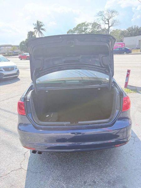 2013 Volkswagen Jetta 2.0L S