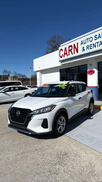 2022 Nissan Kicks S Xtronic CVT