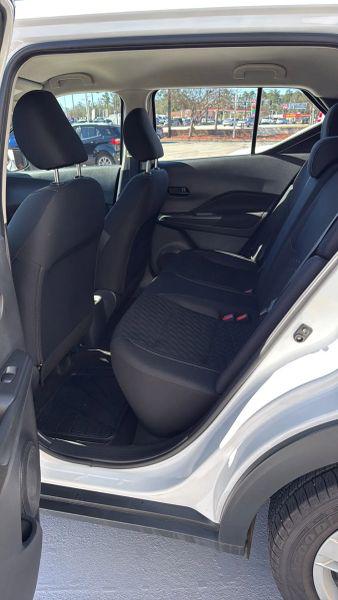 2022 Nissan Kicks S Xtronic CVT