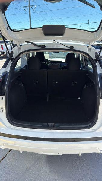 2022 Nissan Kicks S Xtronic CVT
