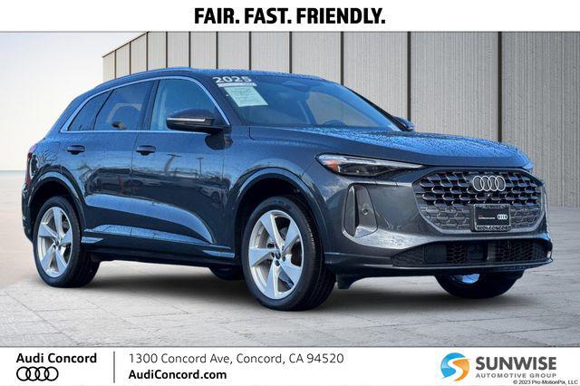 2025 Audi Q5 quattro Premium Plus 40 TFSI