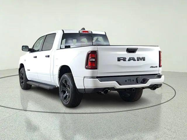 2026 Ram 1500 Express Crew Cab 4x4 5'7" Box