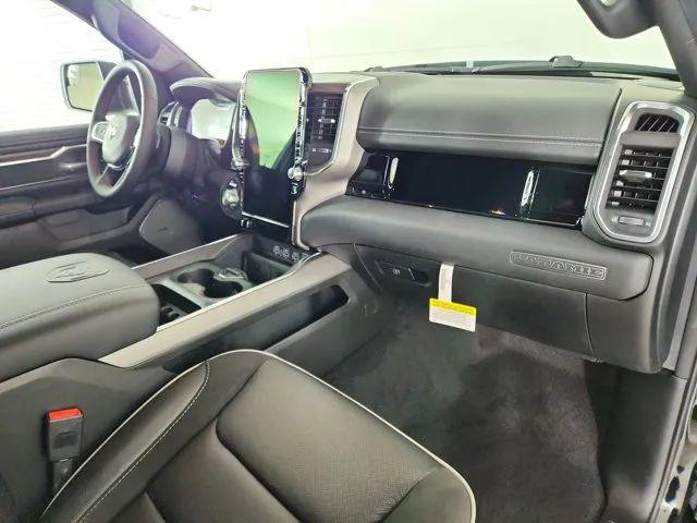 2026 Ram 1500 Laramie Crew Cab 4x4 5'7" Box