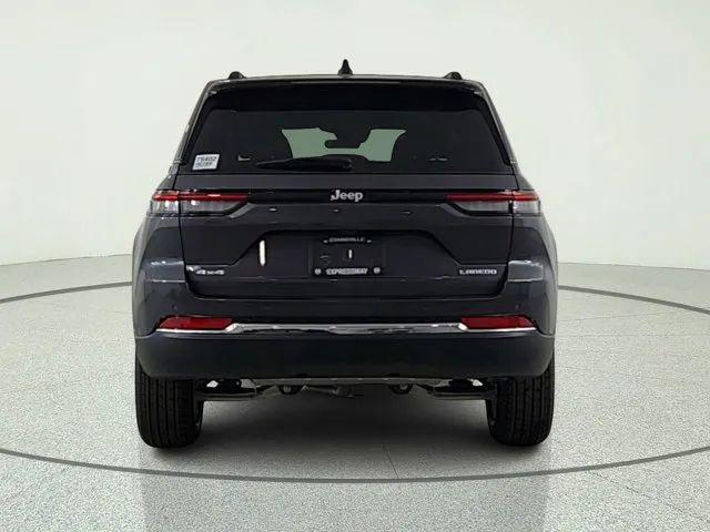 2026 Jeep Grand Cherokee Altitude 4x4
