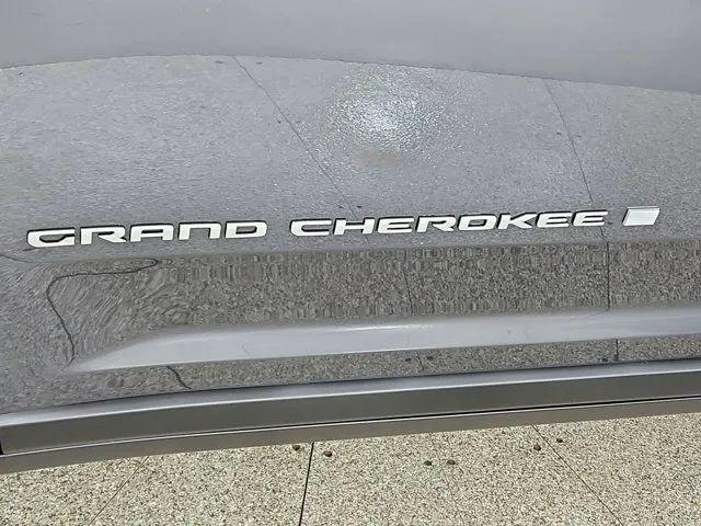 2026 Jeep Grand Cherokee Altitude 4x4