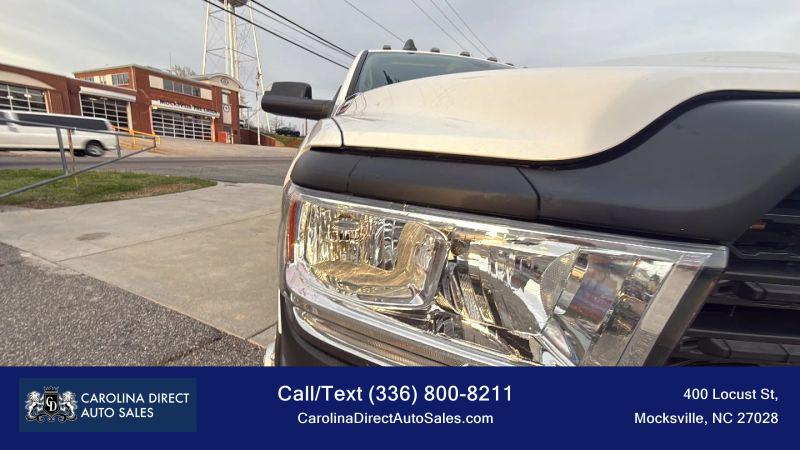 2019 Ram 3500 Tradesman Crew Cab 4x4 8' Box