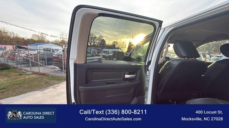 2019 Ram 3500 Tradesman Crew Cab 4x4 8' Box