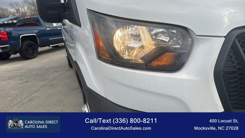 2023 Ford Transit Cargo Van Medium Roof w/LWB