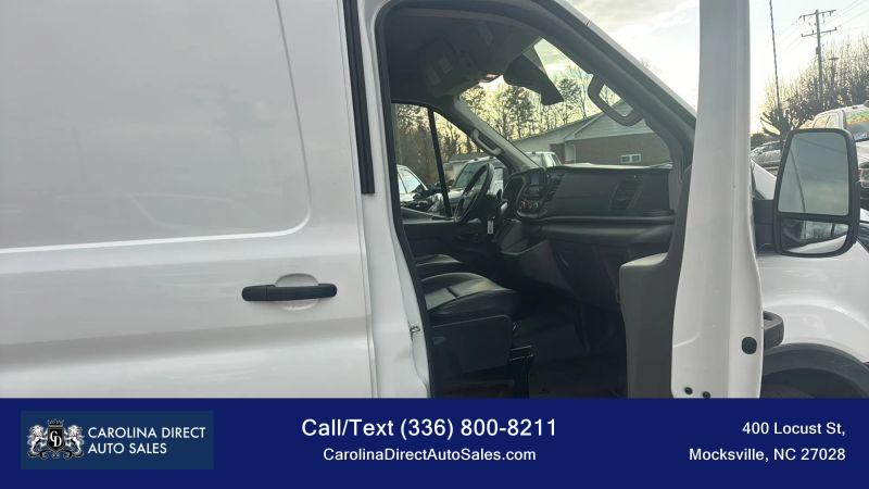 2023 Ford Transit Cargo Van Medium Roof w/LWB