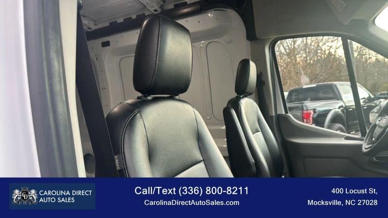 2023 Ford Transit Cargo Van Medium Roof w/LWB