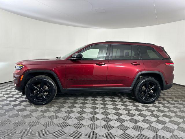 2023 Jeep Grand Cherokee Altitude 4x4