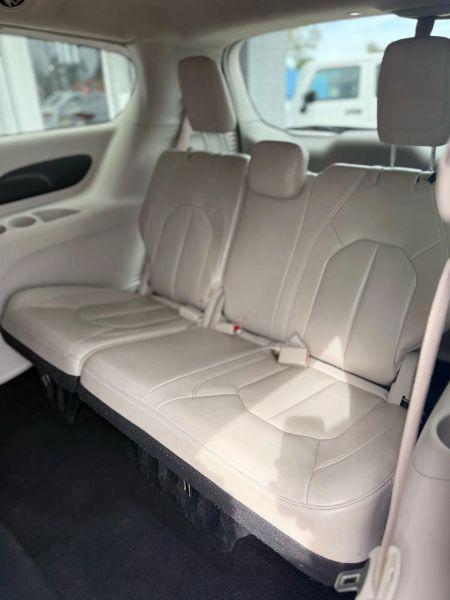 2021 Chrysler Voyager LXI