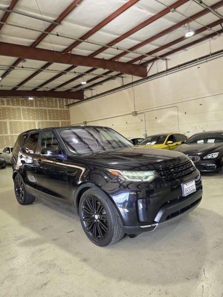 2017 Land Rover Discovery FIRST EDITION