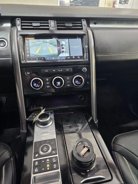 2017 Land Rover Discovery FIRST EDITION