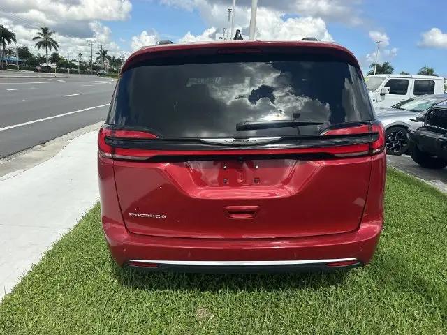 2026 Chrysler Pacifica Pinnacle
