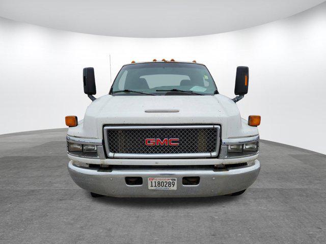 2006 GMC 5500 Regular Cab 2WD