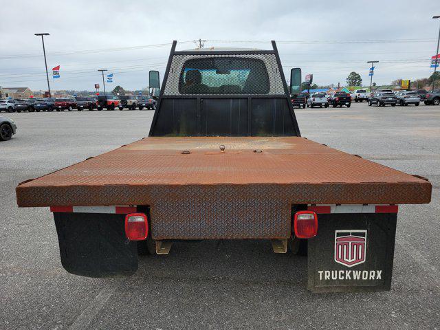 2006 GMC 5500 Regular Cab 2WD