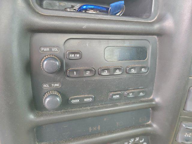 2006 GMC 5500 Regular Cab 2WD