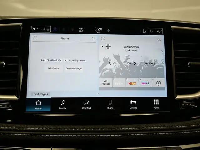 2026 Chrysler Pacifica Select AWD