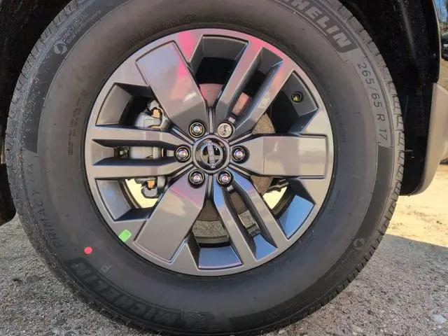 2026 Nissan Frontier Crew Cab SV 4x4