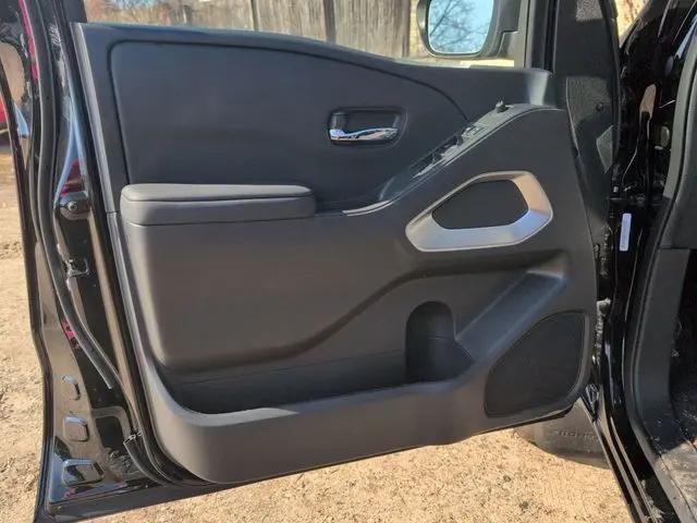 2026 Nissan Frontier Crew Cab SV 4x4