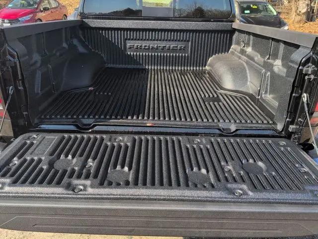 2026 Nissan Frontier Crew Cab SV 4x4