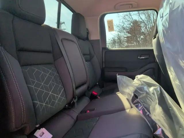 2026 Nissan Frontier Crew Cab SV 4x4