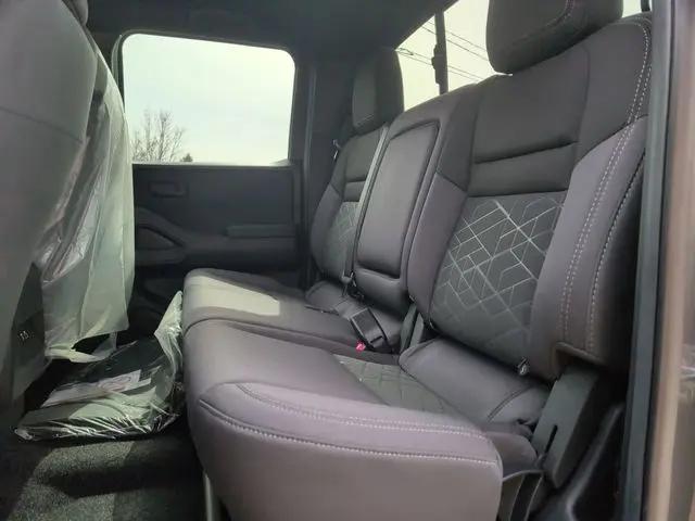 2026 Nissan Frontier Crew Cab SV 4x4
