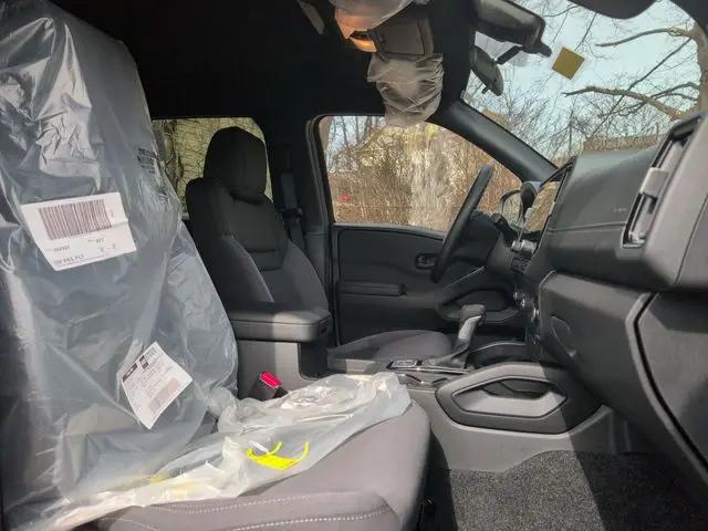 2026 Nissan Frontier Crew Cab SV 4x4