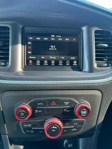 2019 Dodge Charger SXT RWD