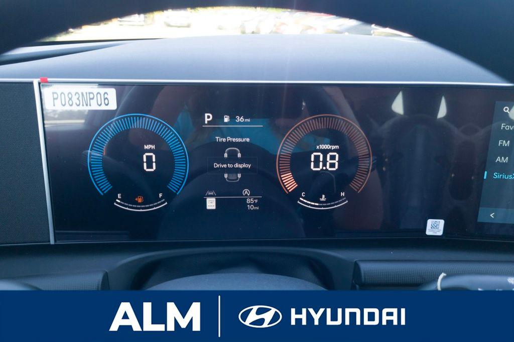 New 2026 White Pearl HYUNDAI SEL FWD image 28